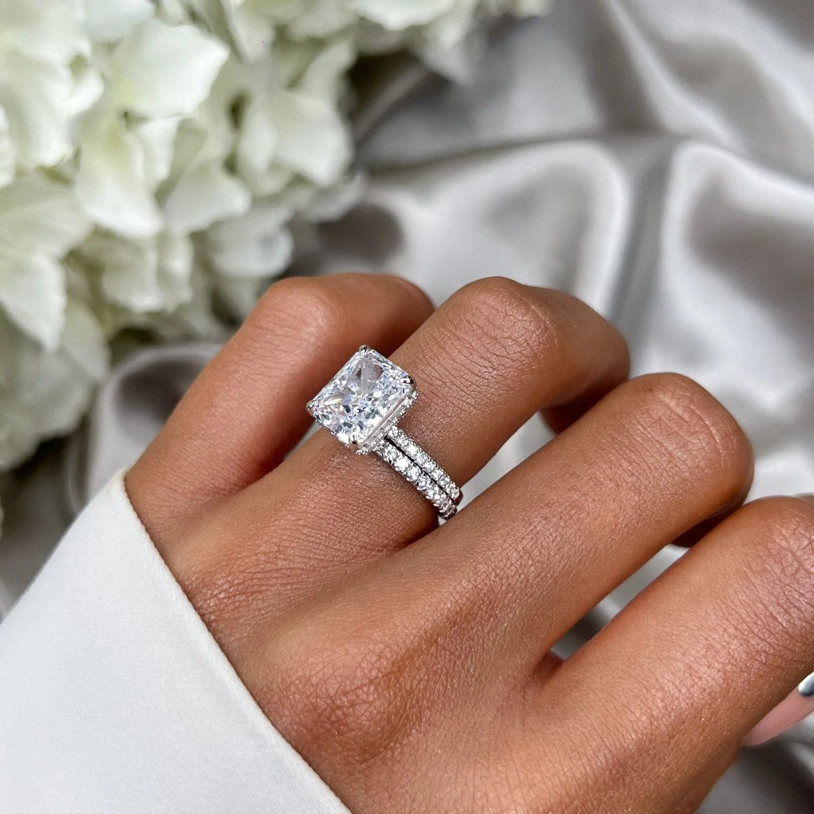 18K Gold Jasmine Ring + Wedding Band Ring - Image 9